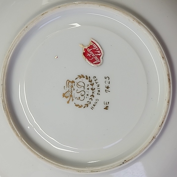 Hand Painted Canada Souvenir Tea Cup & Saucer, Made in Japan, Iridescent Blue - Picture 5 of 6